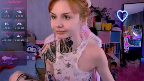 Britney online show from September 21, 2025, 1:02 pm