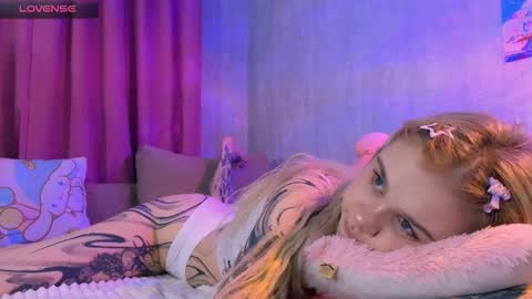 Britney online show from March 8, 2026, 2:04 am