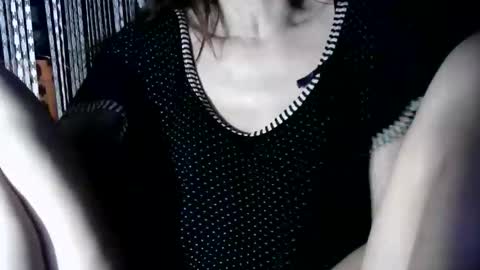 Snapshot of britneyamy chatting on December 13, 2025, 10:26 pm Britney online show from December 13, 2025, 10:26 pm