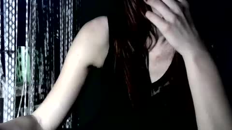 Snapshot of britneyamy chatting on July 2, 2026, 9:43 pm Britney online show from July 2, 2026, 9:43 pm