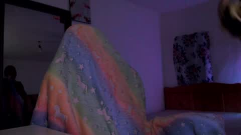 Britney online show from April 11, 2026, 9:13 am