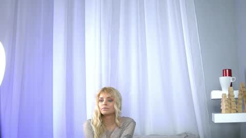 britneyhudson online show from January 15, 2025, 4:25 am