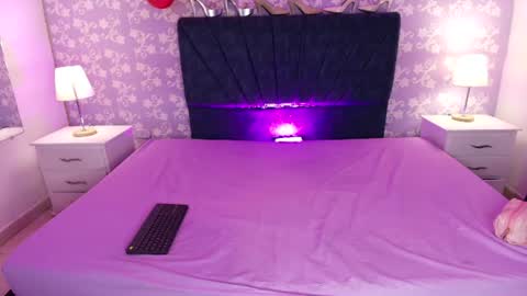 Snapshot of britneysweet_ chatting on June 25, 2026, 7:51 pm BritneySweet online show from June 25, 2026, 7:51 pm