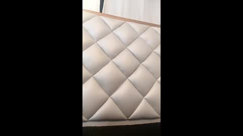 Brittany  online show from December 19, 2025, 5:53 pm