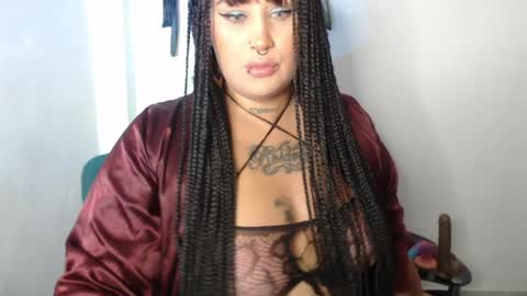 Snapshot of brittanycurvy69 chatting on July 1, 2026, 3:52 am brittanycurvy69 online show from July 1, 2026, 3:52 am