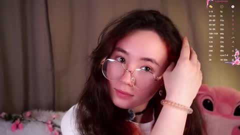 Lina online show from February 20, 2026, 11:22 am