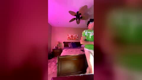 brodienewport online show from February 24, 2026, 2:42 am