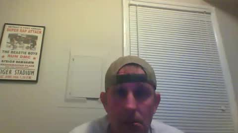 Snapshot of brodyb545755 chatting on November 17, 2025, 11:43 pm brodyb545755 online show from November 17, 2025, 11:43 pm
