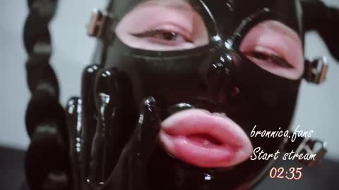 Anna online show from September 8, 2025, 3:55 pm