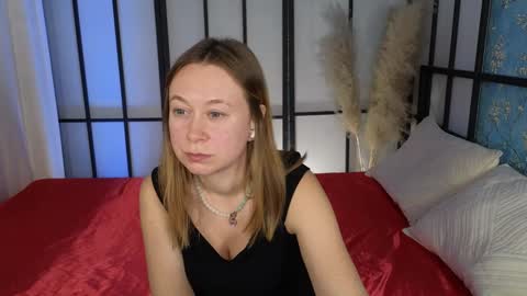 Snapshot of brooke_evans_ chatting on February 4, 2025, 8:49 pm Brooke online show from February 4, 2025, 8:49 pm