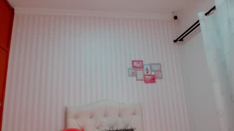 Brook Loves online show from December 5, 2024, 4:09 am