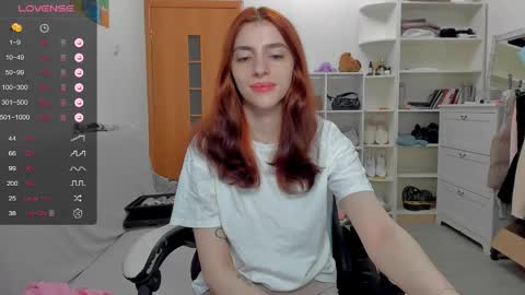 broosnica1 online show from May 22, 2026, 9:26 am