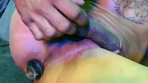 browndickchris online show from November 9, 2025, 8:34 am