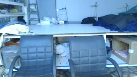 brownhaiir online show from November 22, 2025, 9:58 pm