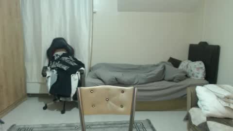 brownhaiir online show from April 8, 2026, 7:25 pm