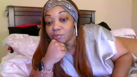 brownroundrenee online show from October 9, 2025, 10:13 am