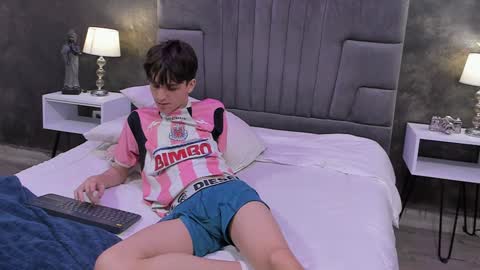 Bruce Hans online show from February 8, 2025, 2:38 pm