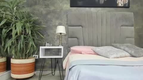 Bruce Hans online show from January 14, 2026, 11:27 am