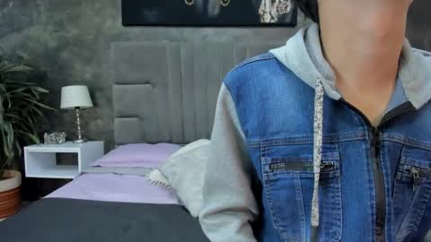 Bruce Hans online show from March 15, 2026, 11:38 am