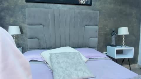 Bruce Hans online show from April 20, 2026, 11:35 am