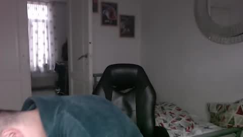 Bruce online show from February 9, 2025, 8:22 am