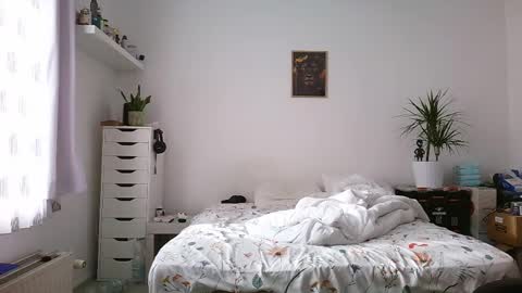 Bruce online show from April 11, 2026, 7:02 am