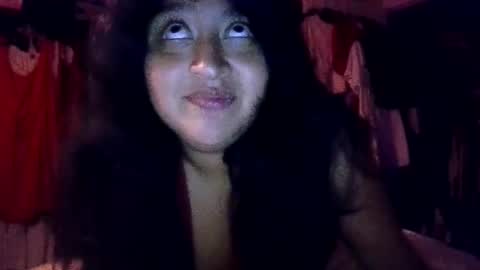 Snapshot of brujerita_dmota chatting on May 20, 2026, 5:13 am brujerita_dmota online show from May 20, 2026, 5:13 am
