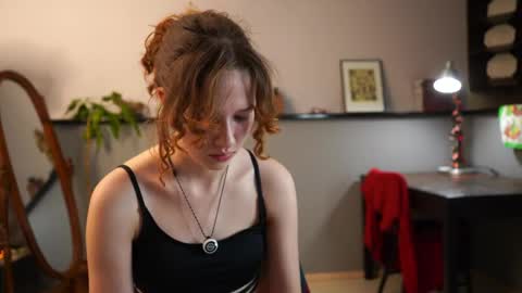 Snapshot of brunaeveritt chatting on April 30, 2026, 3:51 pm Tess online show from April 30, 2026, 3:51 pm