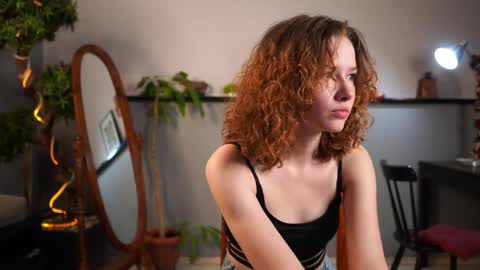 Snapshot of brunaeveritt chatting on May 8, 2026, 2:11 pm Tess online show from May 8, 2026, 2:11 pm