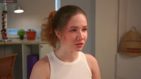 Snapshot of brunaeveritt chatting on July 15, 2026, 2:11 pm Tess online show from July 15, 2026, 2:11 pm