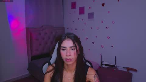 SARAH  online show from March 1, 2026, 3:52 am