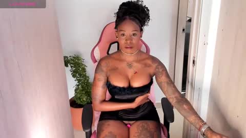 Brenda online show from February 16, 2025, 9:48 pm