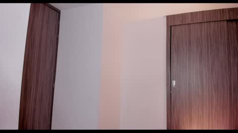     online show from December 17, 2024, 1:07 am