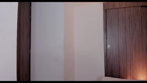     online show from October 6, 2025, 6:11 am