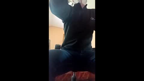 bruno5629 online show from April 7, 2026, 12:16 pm