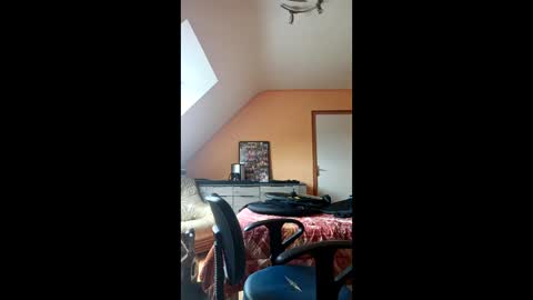 bruno5629 online show from May 18, 2026, 11:27 am
