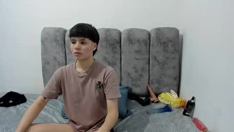 Snapshot of bruno_cruz chatting on March 27, 2026, 3:01 am Bruno Cruz online show from March 27, 2026, 3:01 am