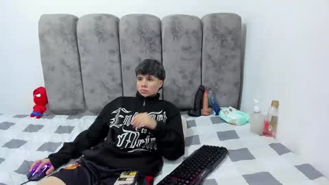 Snapshot of bruno_cruz chatting on April 26, 2026, 2:20 am Bruno Cruz online show from April 26, 2026, 2:20 am