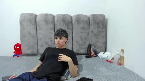 Snapshot of bruno_cruz chatting on May 23, 2026, 2:06 am Bruno Cruz online show from May 23, 2026, 2:06 am