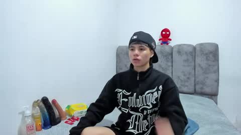 Snapshot of bruno_cruz chatting on June 27, 2026, 1:43 am Bruno Cruz online show from June 27, 2026, 1:43 am