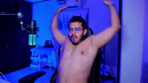 Bruno online show from November 2, 2025, 4:04 am