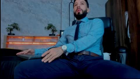 Andres Suarez online show from March 1, 2025, 11:50 am