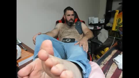 BRUTALMASTER1983 online show from September 9, 2025, 7:57 pm