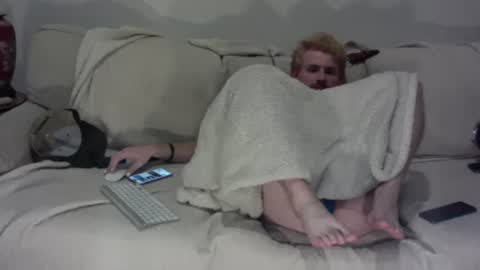 Snapshot of brxdd88 chatting on November 16, 2025, 3:12 am BRADDY online show from November 16, 2025, 3:12 am