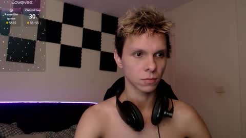 bryamado online show from October 5, 2025, 7:28 am