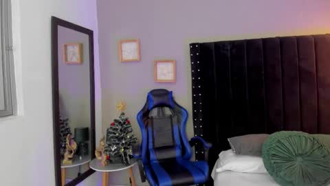 Bryan online show from December 5, 2025, 11:30 am