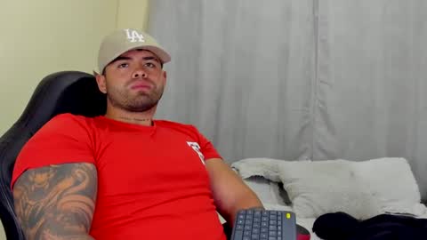 Snapshot of bryan_stoness chatting on December 14, 2024, 1:39 am bryan stoness online show from December 14, 2024, 1:39 am