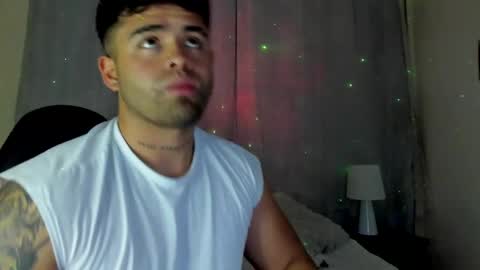 Snapshot of bryan_stoness chatting on January 4, 2025, 1:52 am bryan stoness online show from January 4, 2025, 1:52 am