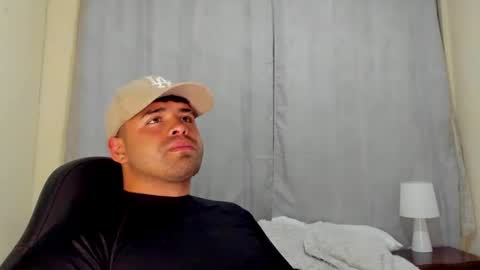 Snapshot of bryan_stoness chatting on January 16, 2025, 1:37 am bryan stoness online show from January 16, 2025, 1:37 am