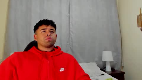 Snapshot of bryan_stoness chatting on February 19, 2025, 12:25 am bryan stoness online show from February 19, 2025, 12:25 am